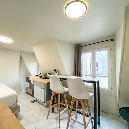 11 - Faubourg Bail Mobilite Appartement Paris