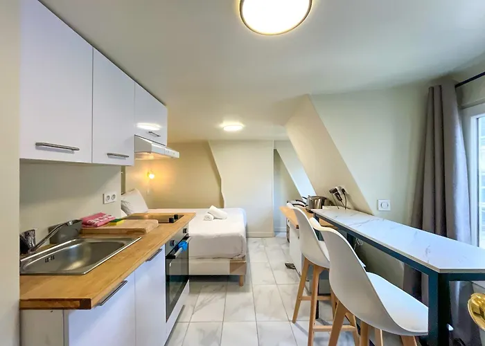 11 - Faubourg Bail Mobilite Appartement *